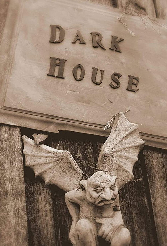 Dark House: The Legend Of Dark House
