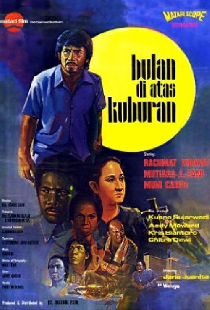 Bulan di Atas Kuburan