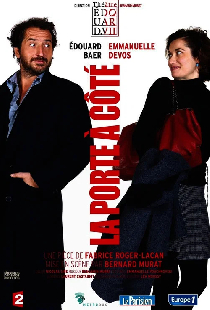 La porte à côté