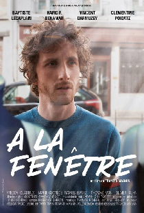 À la fenêtre