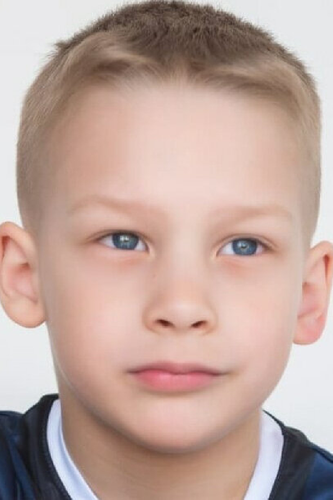 Лев Исаев