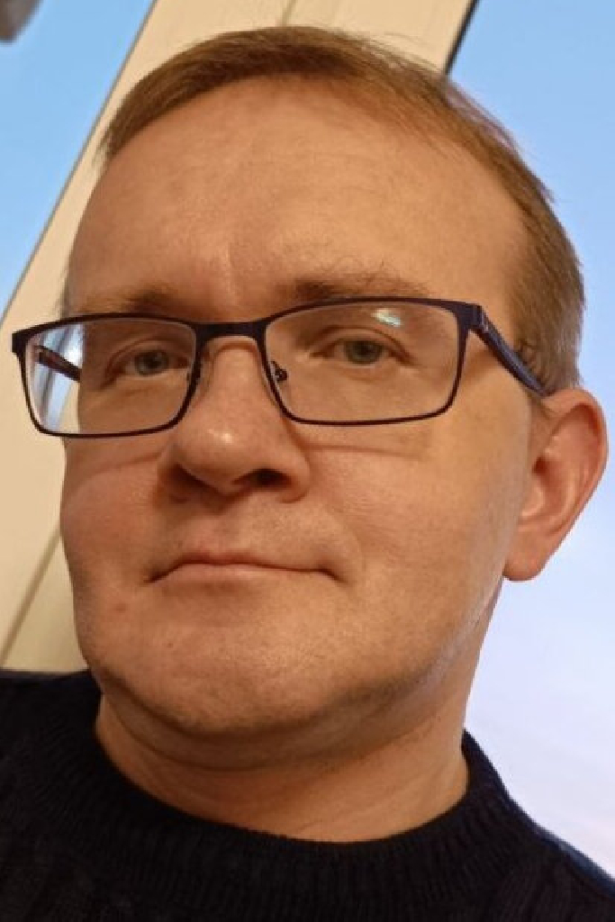 Григорий Максимов
