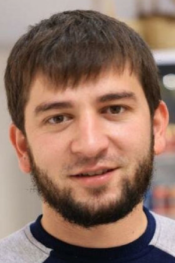 Адам Исраилов