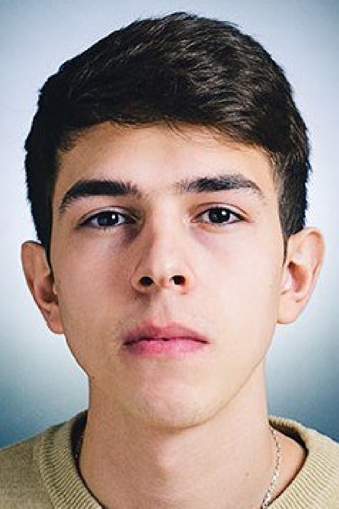 Юрий Артемьев