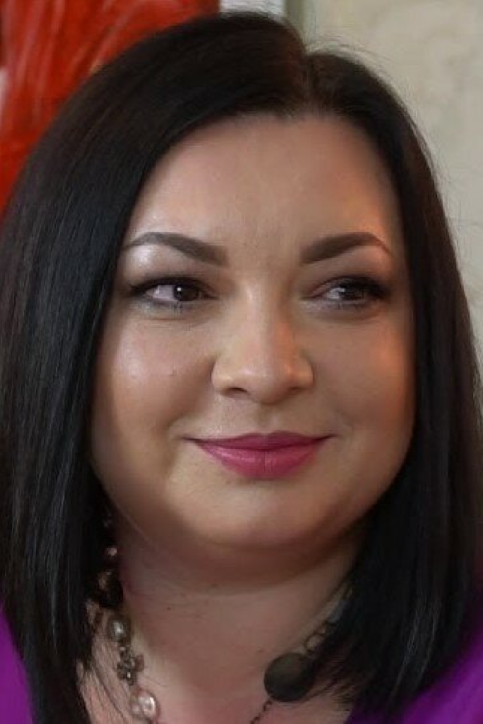 Елена Бехер
