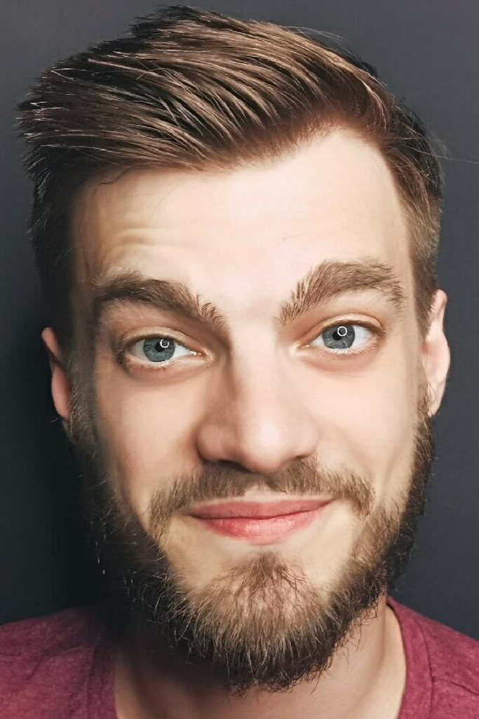 Денис Чистяков
