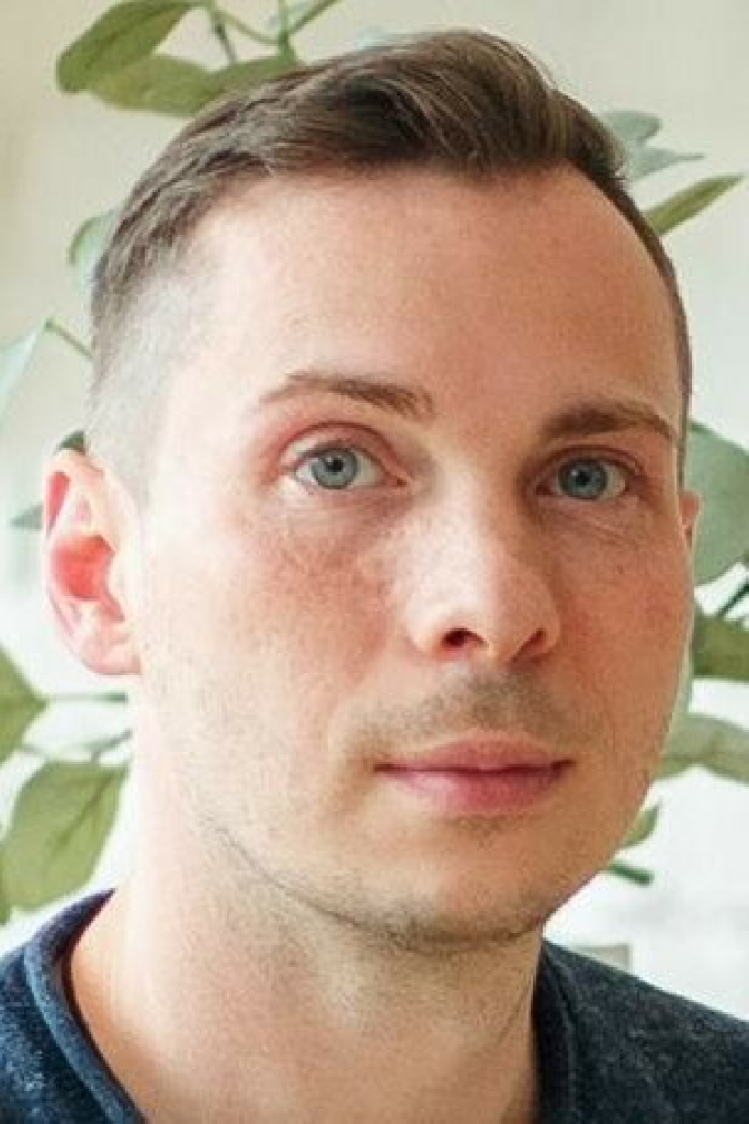 Дмитрий Кузнецов