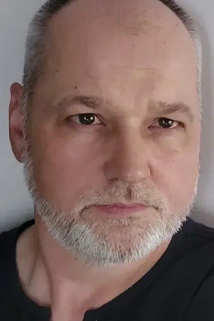 Евгений Петров