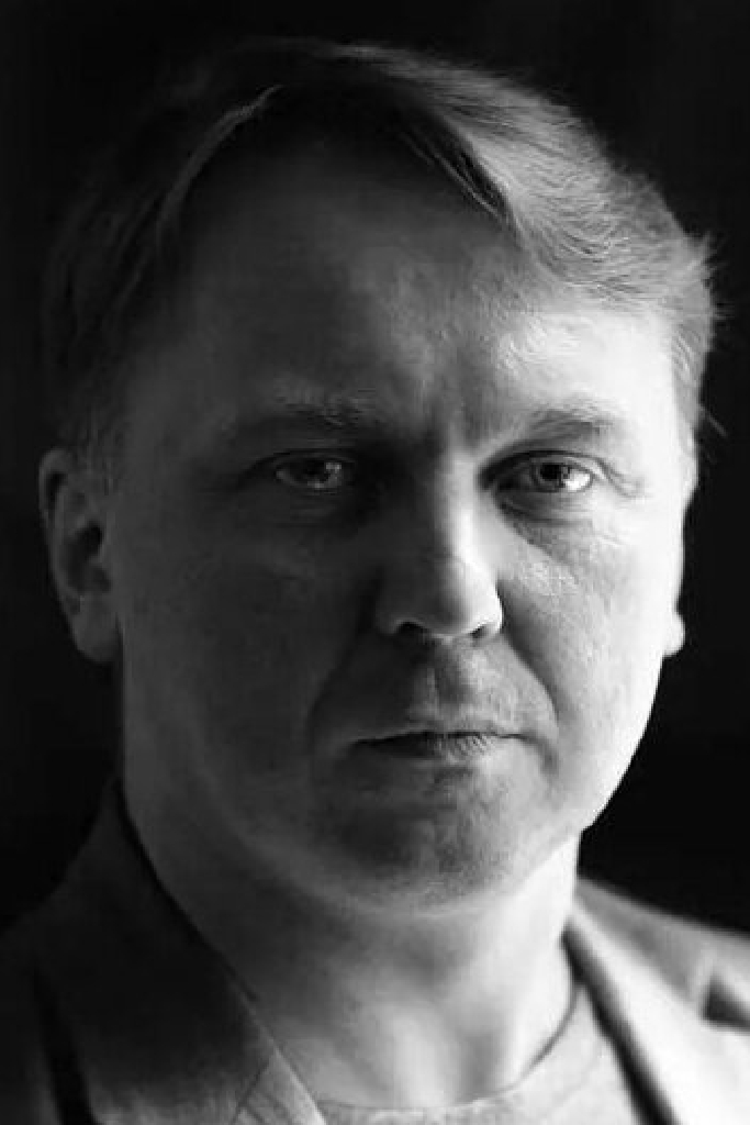 Александр Бачило