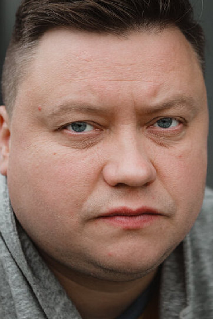 Дмитрий Есеневич