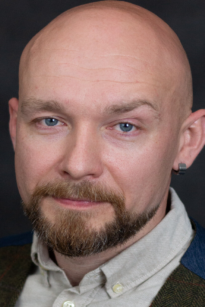 Дмитрий Иванов