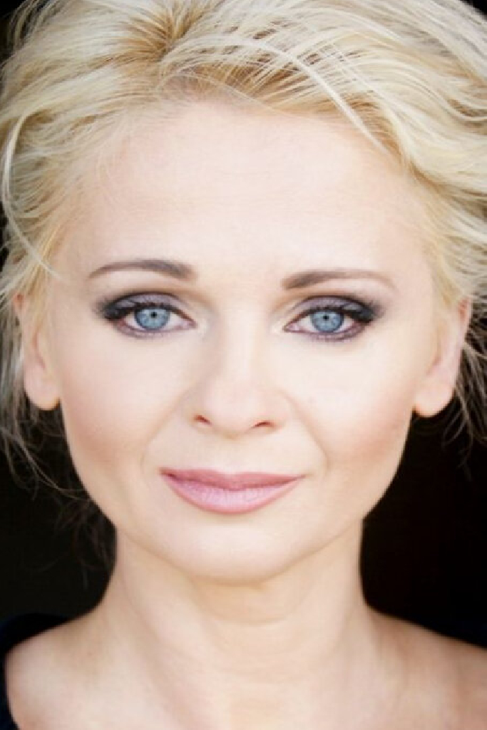 Елена Стейко