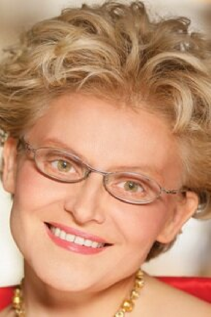 Елена Малышева