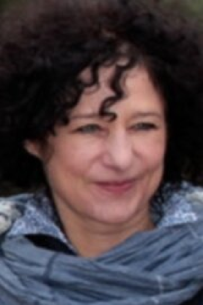 Claudia Luzius