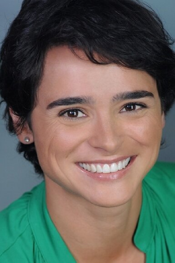 Angela Carrizosa