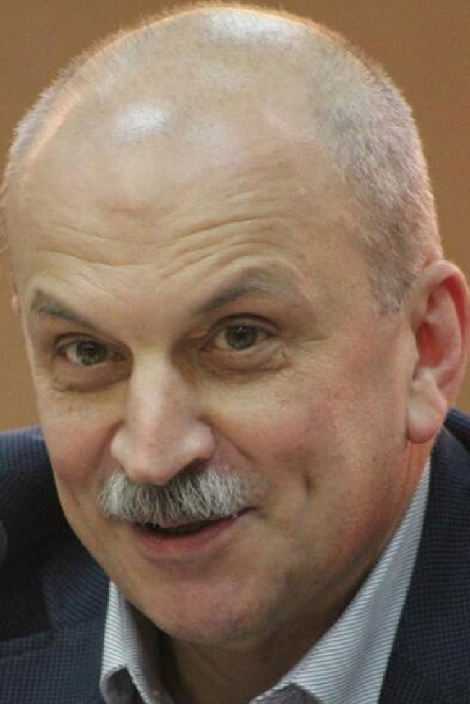 Руслан Бзаров