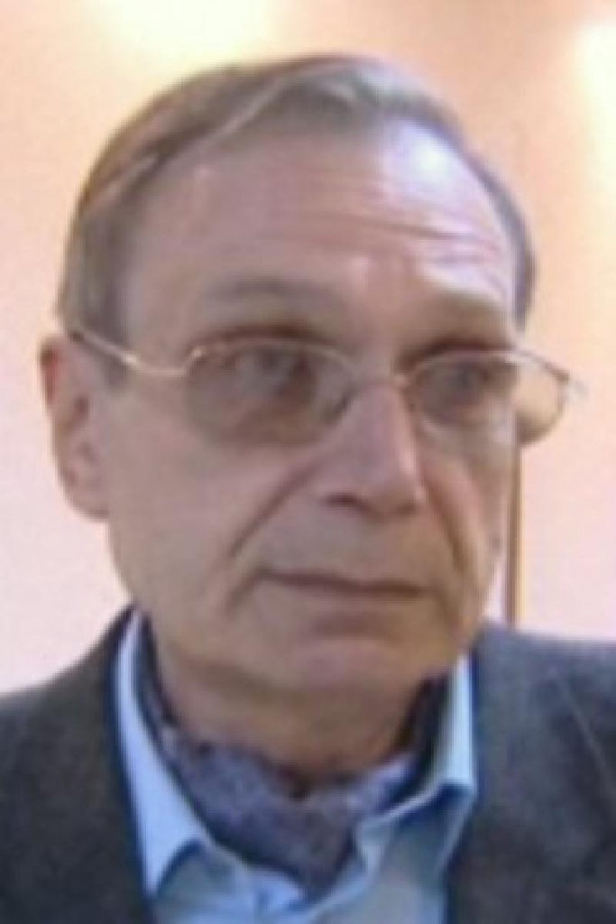 Михаил Резцов