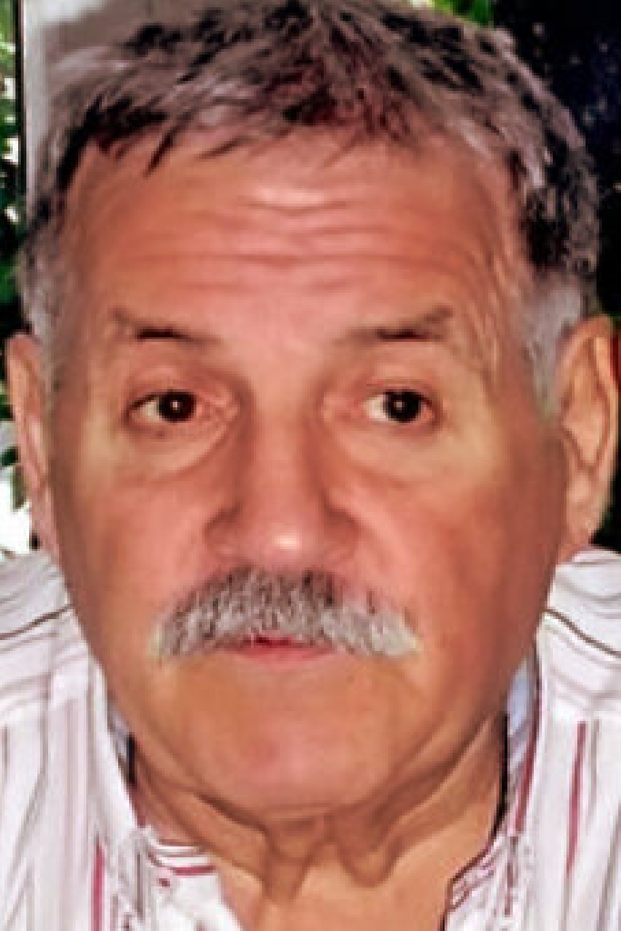 Ислам Казиев