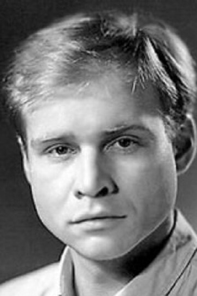 Дмитрий Мельников