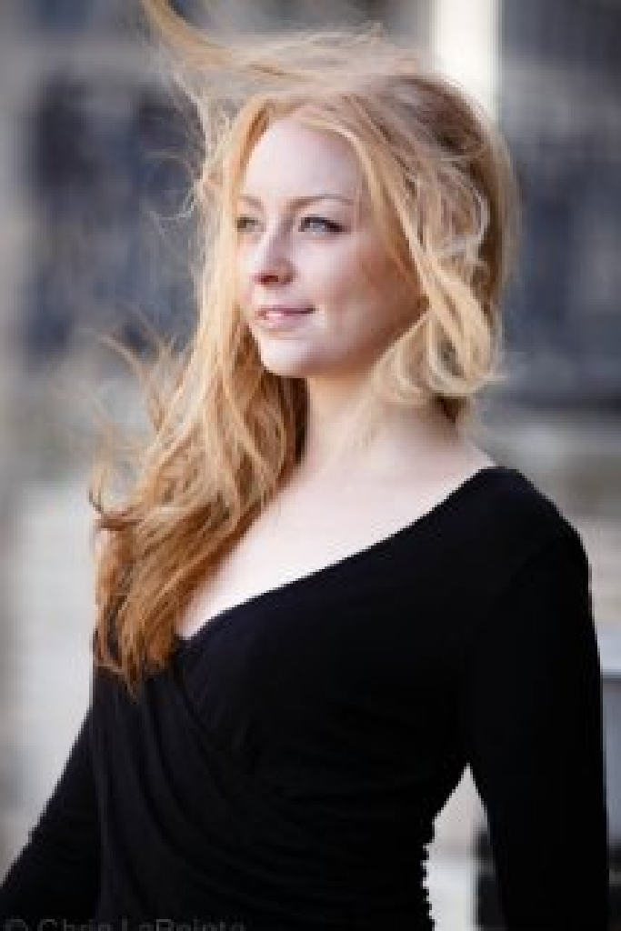 Miriam Holmlund
