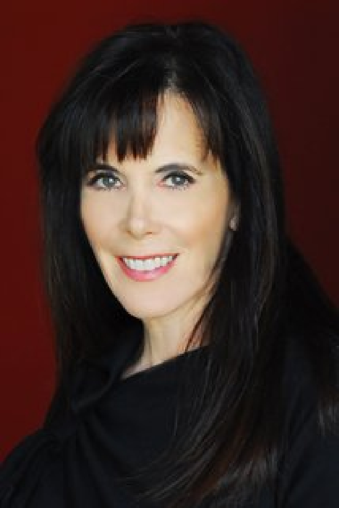 Julie Spira