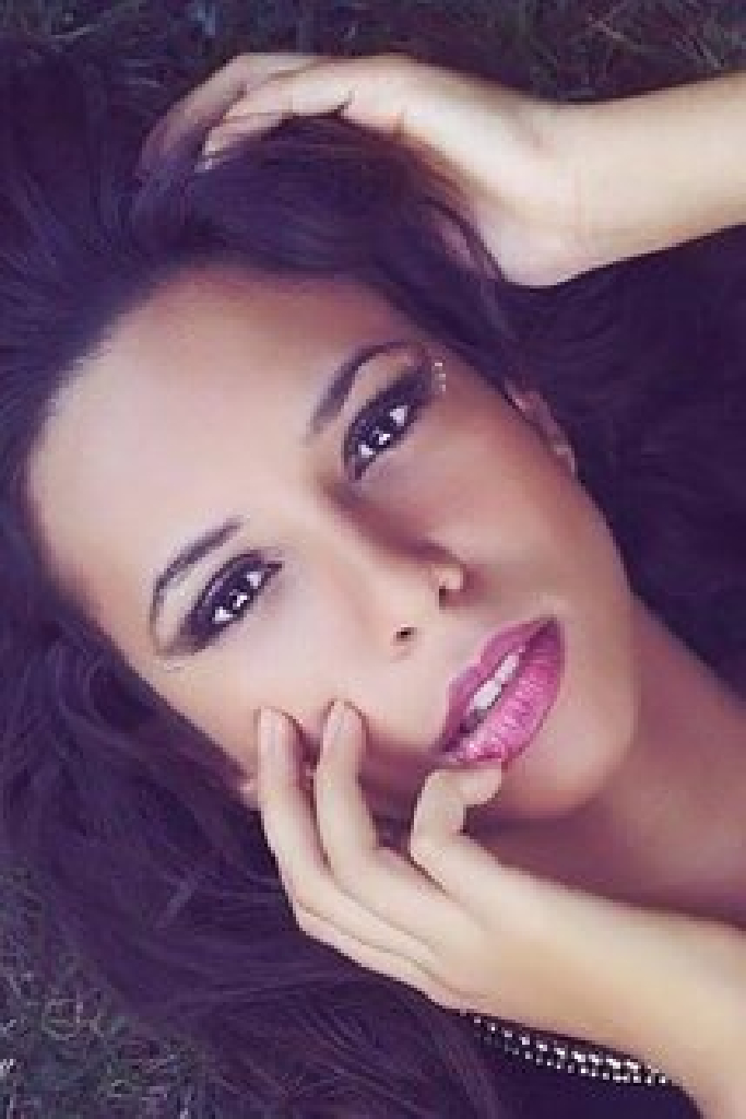 Lilia Hout