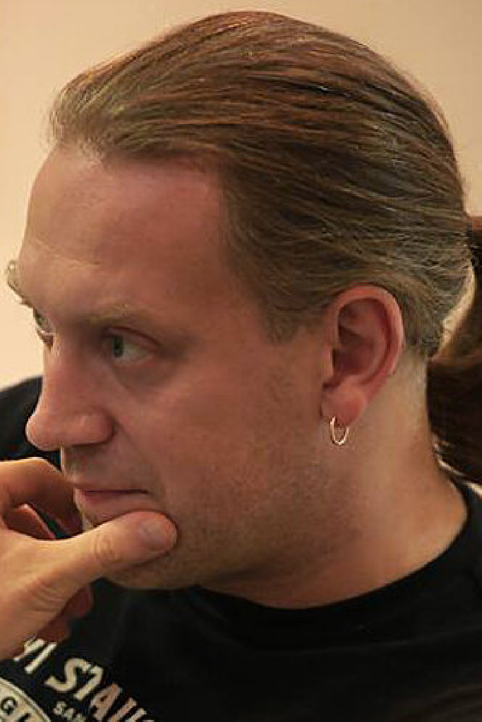 Максим Депутатов
