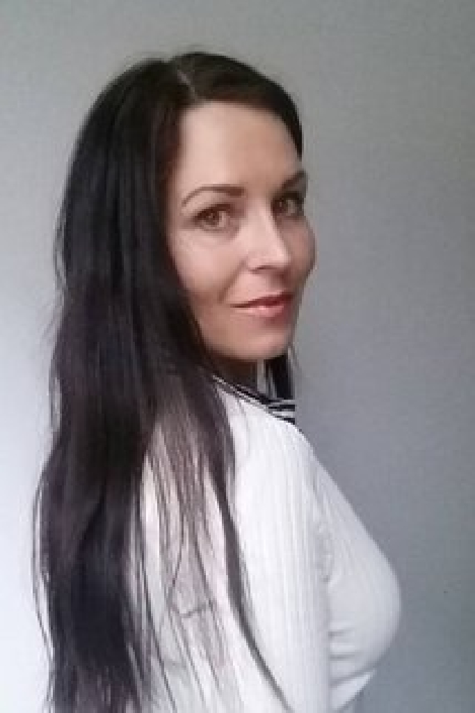 Katja Årre