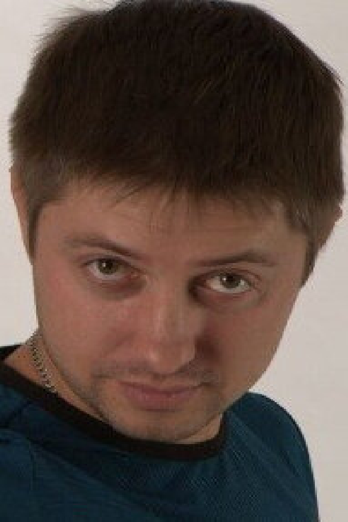Александр Бережок
