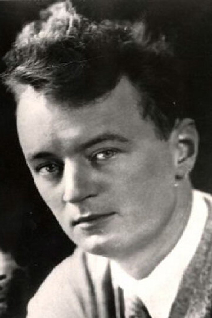 Александр Афиногенов