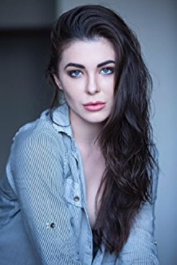 Alison Iris Williams