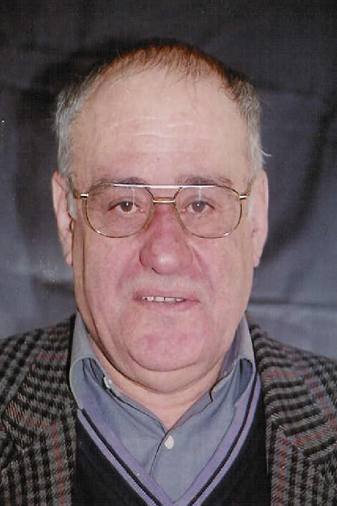 Хашмет Зейбек