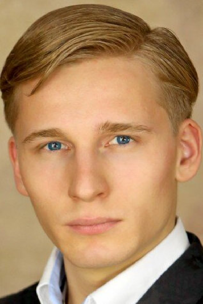 Михаил Гаврилов