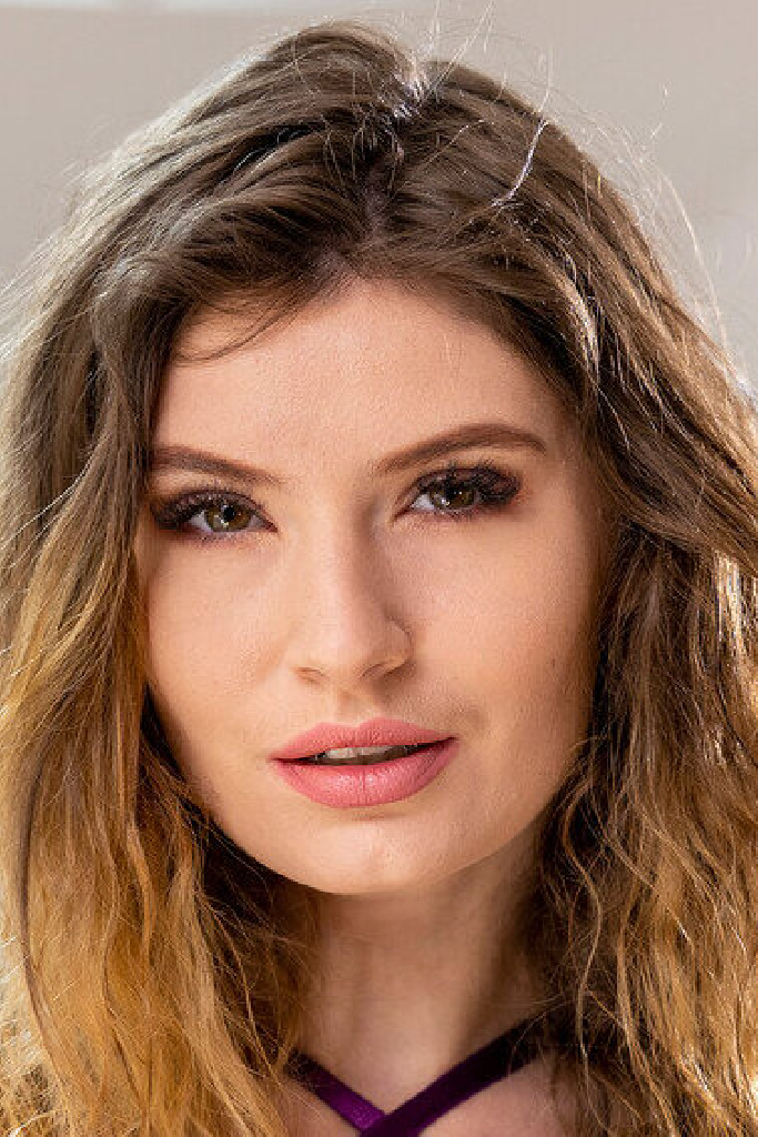 Candice Demellza