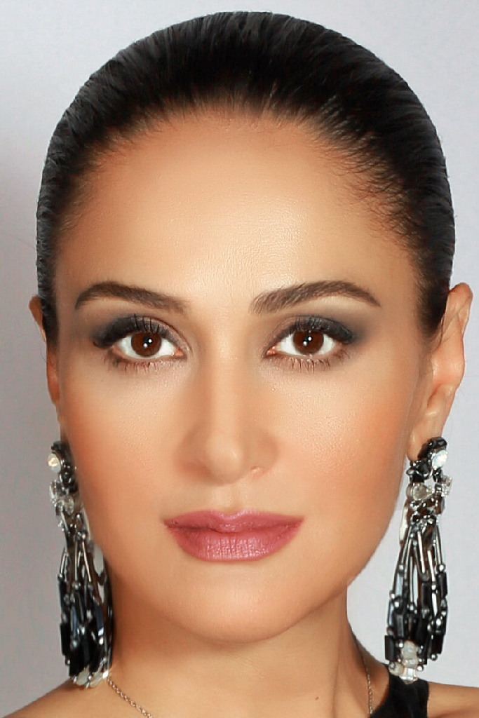 Алана Бзарова