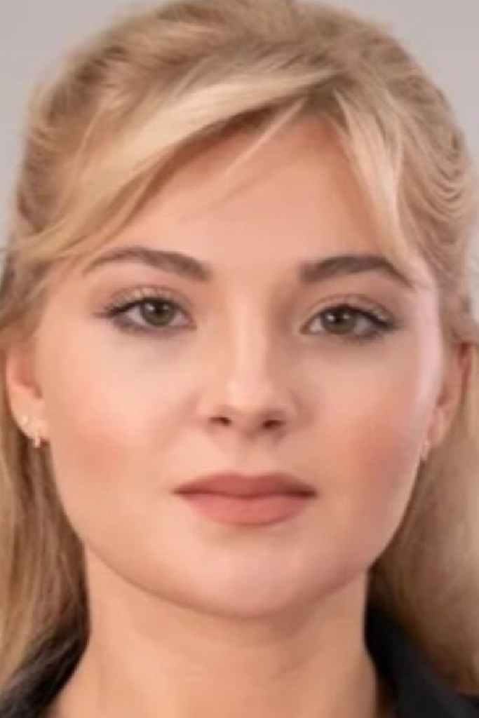 Александра Иванова