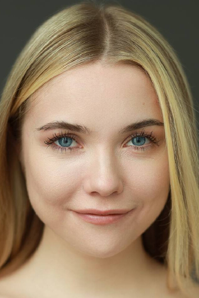 Лена Жуля