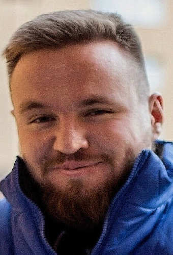 Илья Зверев
