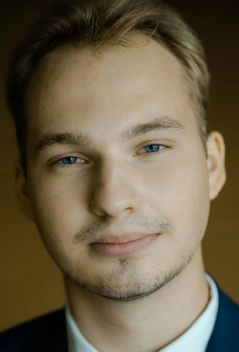 Богдан Ханин