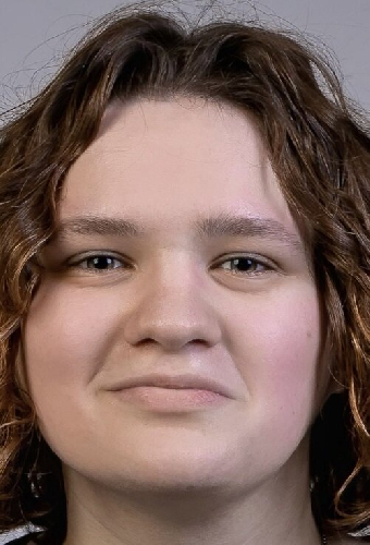 Полина Ефремова