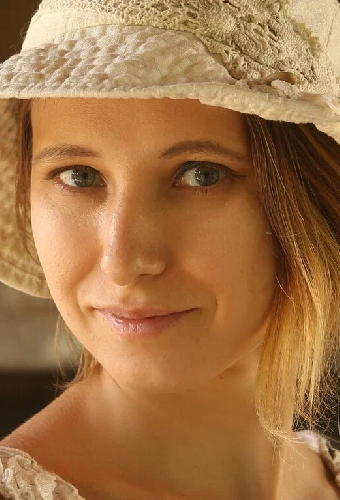 Юлия Глазова