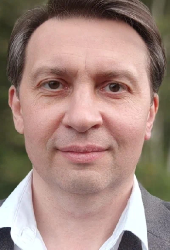 Роман Лапшов