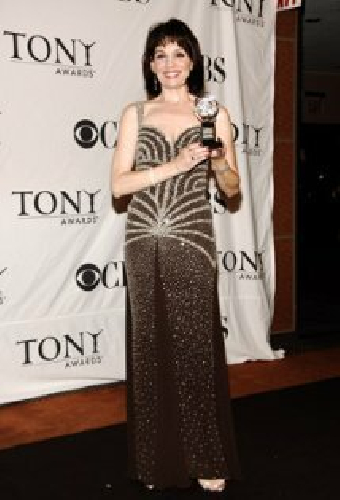 Beth Leavel