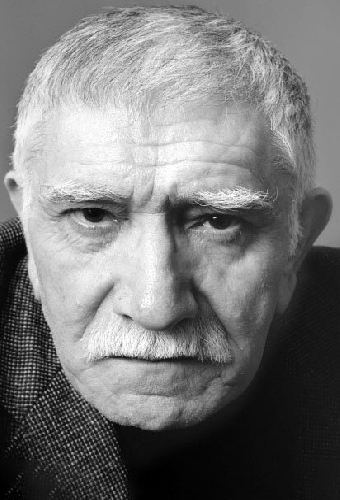 Армен Джигарханян