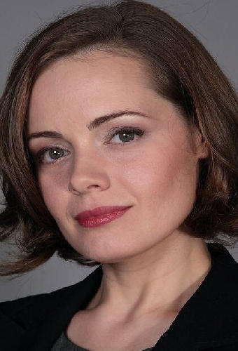 Анна Миклош