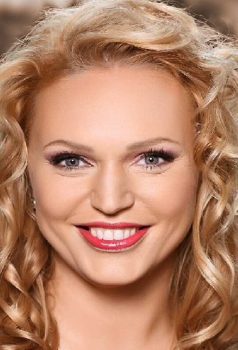 Алла Довлатова