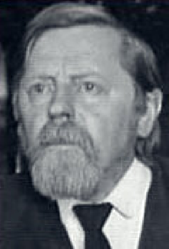 Виктор Звайгзне