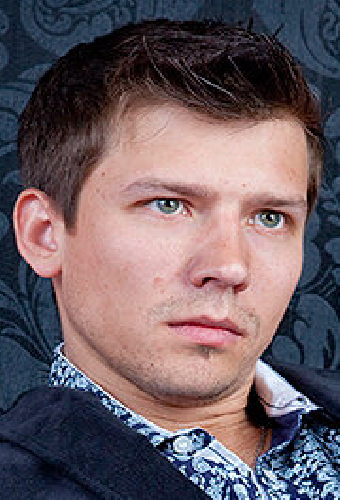 Павел Степанов