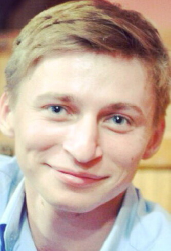 Роман Гусев