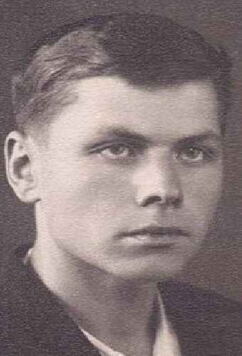 Александр Волков